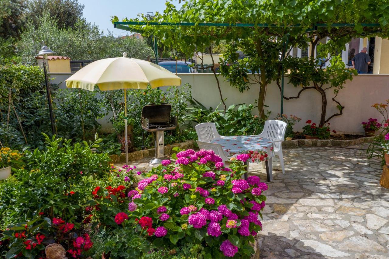 Berat Apartment Vodnjan Eksteriør bilde