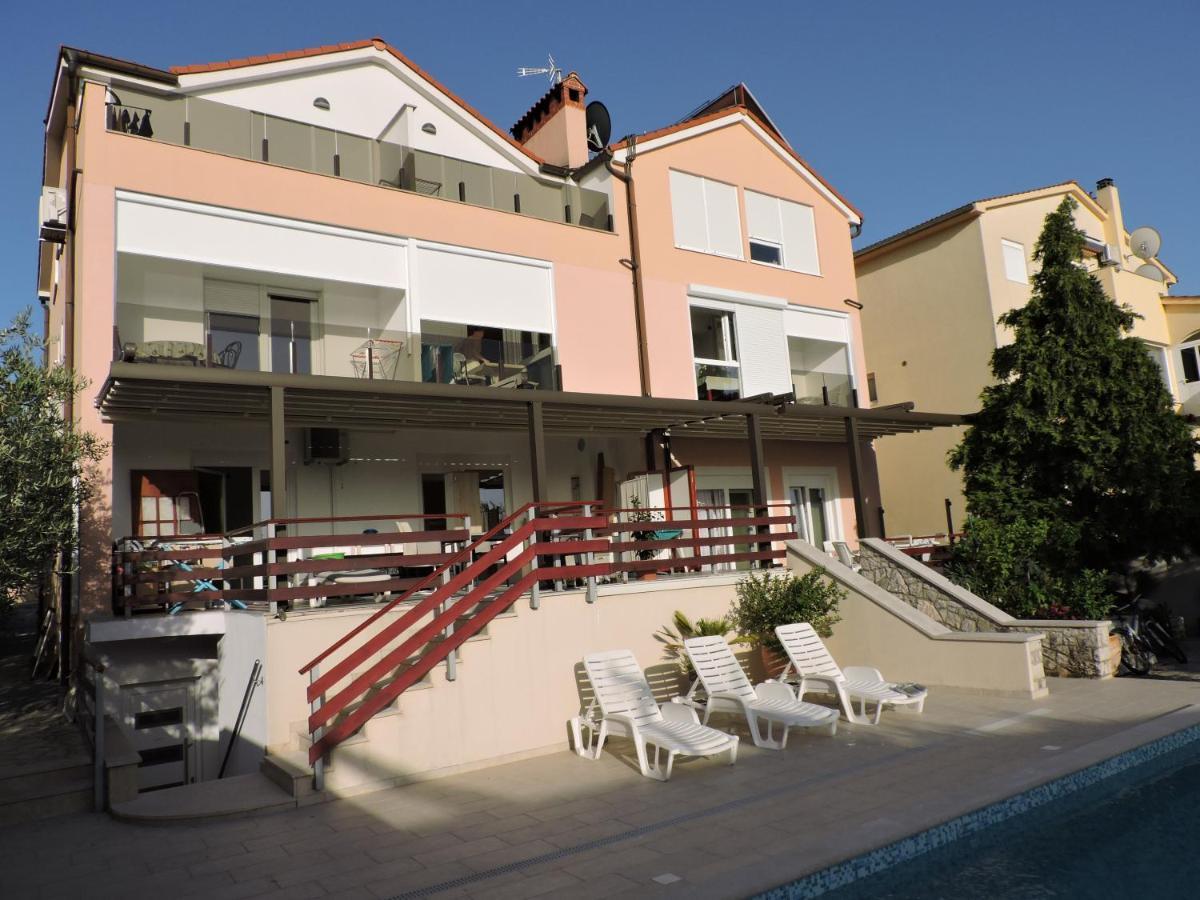 Berat Apartment Vodnjan Eksteriør bilde