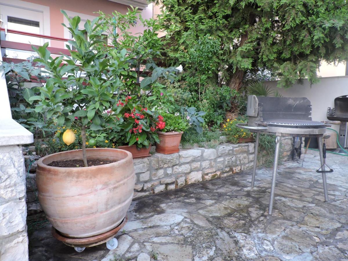 Berat Apartment Vodnjan Eksteriør bilde