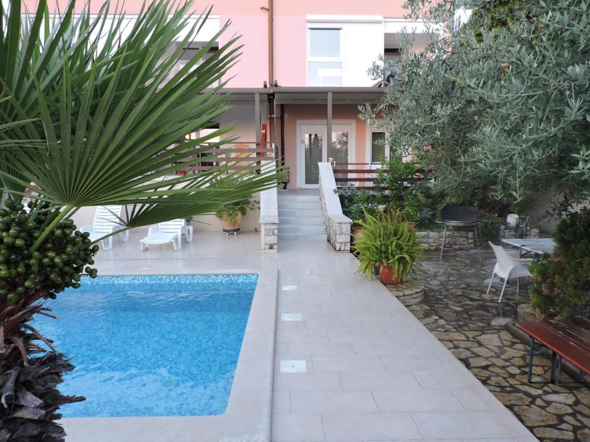 Berat Apartment Vodnjan Eksteriør bilde