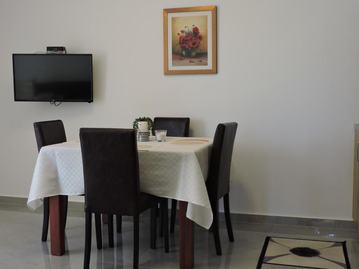 Berat Apartment Vodnjan Eksteriør bilde